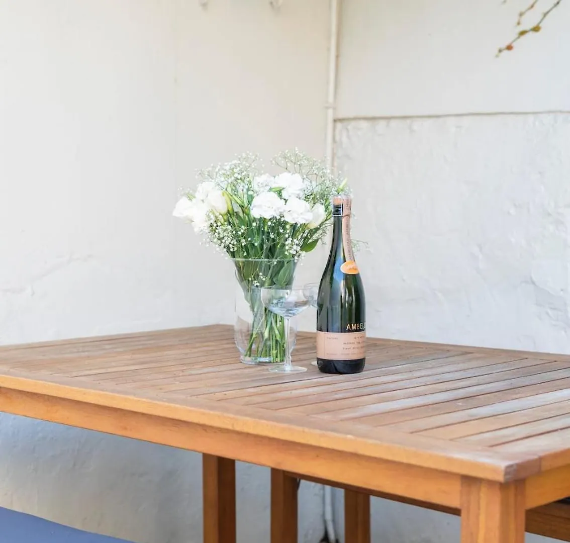 Lovely Home In Trendy Bo-Kaap! Cape Town